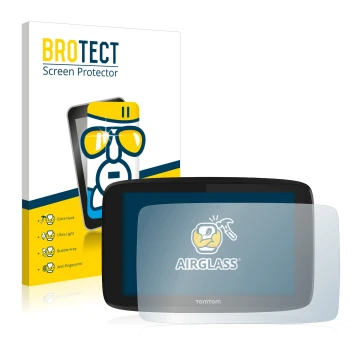 Face avant d’un emballage produit avec le logo de la marque BROTECT. À côté, l’appareil TomTom GO Essential 6