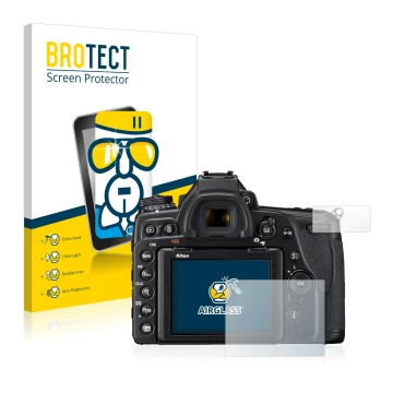 Face avant d’un emballage produit avec le logo de la marque BROTECT. À côté, l’appareil Nikon D780 est représenté avec la prot