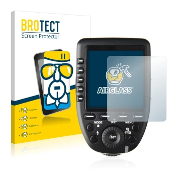 Face avant d’un emballage produit avec le logo de la marque BROTECT. À côté, l’appareil Godox XPro est représenté avec la prot