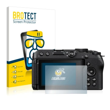 Face avant d’un emballage produit avec le logo de la marque BROTECT. À côté, l’appareil Nikon Z 30 est représenté avec la prot