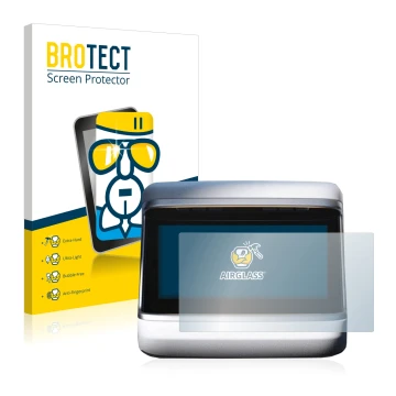 Face avant d’un emballage produit avec le logo de la marque BROTECT. À côté, l’appareil Tesla Model S Plaid 2023 (Affichage ar