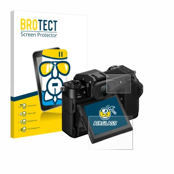 Face avant d’un emballage produit avec le logo de la marque BROTECT. À côté, l’appareil Fujifilm GFX100S II (Affichage + affic