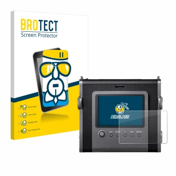 Face avant d’un emballage produit avec le logo de la marque BROTECT. À côté, l’appareil Fujifilm Instax Wide Evo est représent