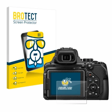 Face avant d’un emballage produit avec le logo de la marque BROTECT. À côté, l’appareil Nikon Coolpix P1100 est représenté ave