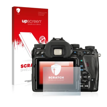 Face avant d’un emballage produit avec le logo de la marque upscreen. À côté, l’appareil Pentax K-1 est représenté avec la pro