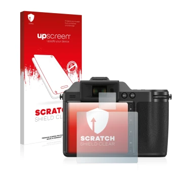 Face avant d’un emballage produit avec le logo de la marque upscreen. À côté, l’appareil Hasselblad X2D 100C est représenté av