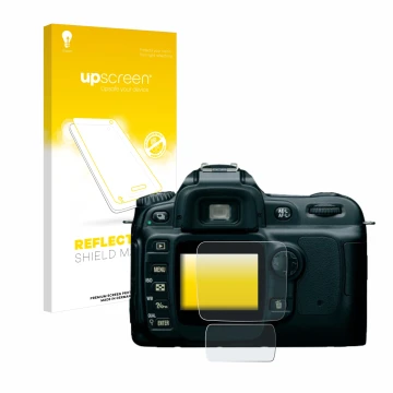 Face avant d’un emballage produit avec le logo de la marque upscreen. À côté, l’appareil Nikon D50 est représenté avec la prot