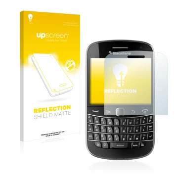 Face avant d’un emballage produit avec le logo de la marque upscreen. À côté, l’appareil RIM BlackBerry Bold Touch 9900 est re