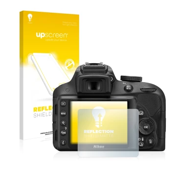 Face avant d’un emballage produit avec le logo de la marque upscreen. À côté, l’appareil Nikon D3300 est représenté avec la pr