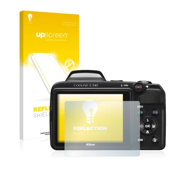 Face avant d’un emballage produit avec le logo de la marque upscreen. À côté, l’appareil Nikon Coolpix L340 est représenté ave