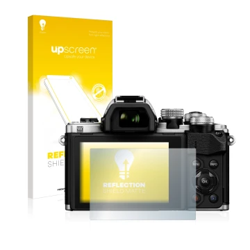 Face avant d’un emballage produit avec le logo de la marque upscreen. À côté, l’appareil Olympus OM-D E-M10 Mark II est représ