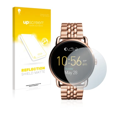 Face avant d’un emballage produit avec le logo de la marque upscreen. À côté, l’appareil Fossil Q Wander est représenté avec l