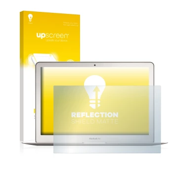 Face avant d’un emballage produit avec le logo de la marque upscreen. À côté, l’appareil Apple MacBook Air 13