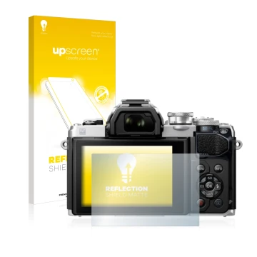 Face avant d’un emballage produit avec le logo de la marque upscreen. À côté, l’appareil Olympus OM-D E-M10 Mark III est repré