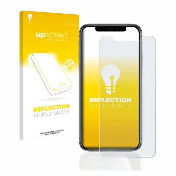 Face avant d’un emballage produit avec le logo de la marque upscreen. À côté, l’appareil Apple iPhone Xs est représenté avec l