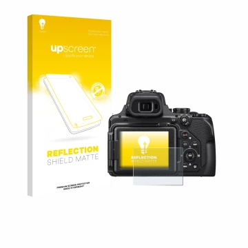 Face avant d’un emballage produit avec le logo de la marque upscreen. À côté, l’appareil Nikon Coolpix P1000 est représenté av