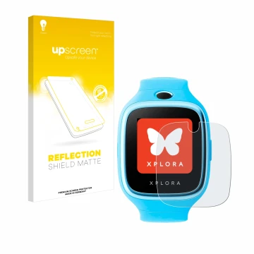 Face avant d’un emballage produit avec le logo de la marque upscreen. À côté, l’appareil Xplora Go est représenté avec la prot