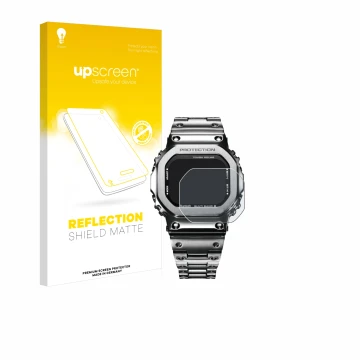 Face avant d’un emballage produit avec le logo de la marque upscreen. À côté, l’appareil Casio G-Shock GMW-B5000D-1ER est repr