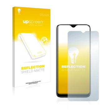 Face avant d’un emballage produit avec le logo de la marque upscreen. À côté, l’appareil realme C11 2021 est représenté avec l