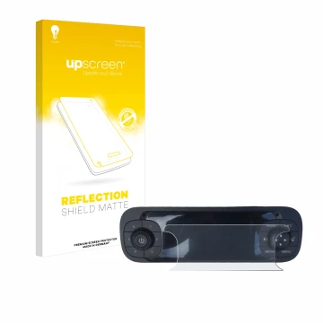 Face avant d’un emballage produit avec le logo de la marque upscreen. À côté, l’appareil Fiat Panda 2019 est représenté avec l