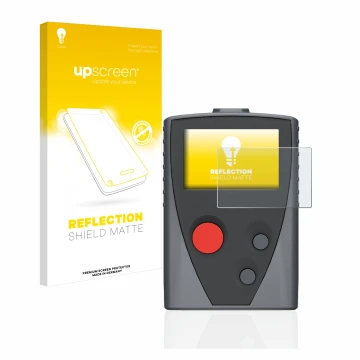Face avant d’un emballage produit avec le logo de la marque upscreen. À côté, l’appareil Swissphone Boss 935 est représenté av