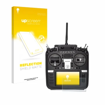 Face avant d’un emballage produit avec le logo de la marque upscreen. À côté, l’appareil Radiomaster TX16S Mark II est représe