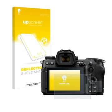 Face avant d’un emballage produit avec le logo de la marque upscreen. À côté, l’appareil Nikon Z6 III est représenté avec la p
