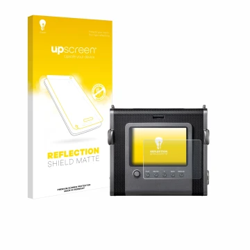 Face avant d’un emballage produit avec le logo de la marque upscreen. À côté, l’appareil Fujifilm Instax Wide Evo est représen