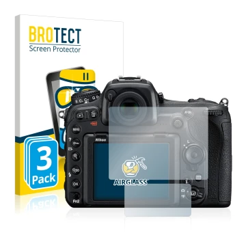 Face avant d’un emballage produit avec le logo de la marque BROTECT. À côté, l’appareil Nikon D500 est représenté avec la prot