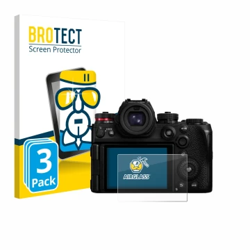 Face avant d’un emballage produit avec le logo de la marque BROTECT. À côté, l’appareil Panasonic Lumix DC-S1II est représenté