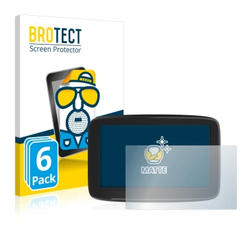 Face avant d’un emballage produit avec le logo de la marque BROTECT. À côté, l’appareil TomTom GO Classic 5
