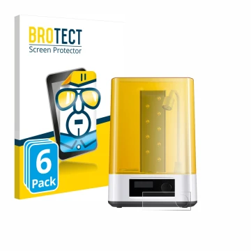 Face avant d’un emballage produit avec le logo de la marque BROTECT. À côté, l’appareil Anycubic Wash & Cure 3 est représenté 