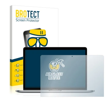 Face avant d’un emballage produit avec le logo de la marque BROTECT. À côté, l’appareil Apple MacBook Pro 13