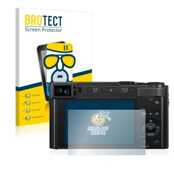 Face avant d’un emballage produit avec le logo de la marque BROTECT. À côté, l’appareil Panasonic Lumix DC-TZ202 est représent