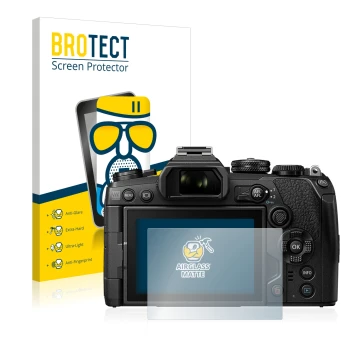 Face avant d’un emballage produit avec le logo de la marque BROTECT. À côté, l’appareil Olympus OM-D E-M1 Mark III est représe