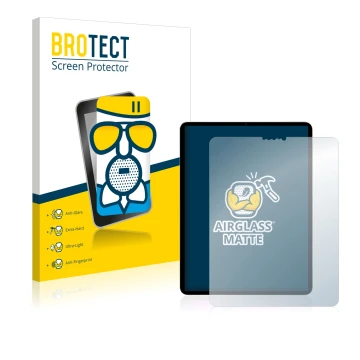 Face avant d’un emballage produit avec le logo de la marque BROTECT. À côté, l’appareil Apple iPad Pro 11