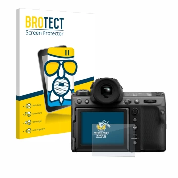 Face avant d’un emballage produit avec le logo de la marque BROTECT. À côté, l’appareil Fujifilm GFX100 II est représenté avec