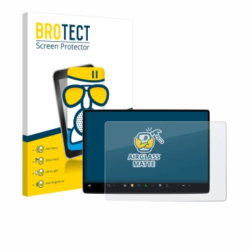 Face avant d’un emballage produit avec le logo de la marque BROTECT. À côté, l’appareil Tesla Model 3 2024 est représenté avec