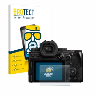 Face avant d’un emballage produit avec le logo de la marque BROTECT. À côté, l’appareil Panasonic Lumix DC-S5II est représenté