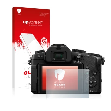 Face avant d’un emballage produit avec le logo de la marque upscreen. À côté, l’appareil Panasonic Lumix DMC-G81 est représent