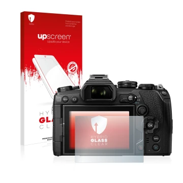 Face avant d’un emballage produit avec le logo de la marque upscreen. À côté, l’appareil Olympus OM-D E-M1 Mark III est représ