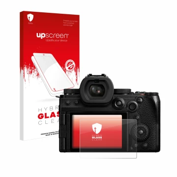 Face avant d’un emballage produit avec le logo de la marque upscreen. À côté, l’appareil Panasonic Lumix DC-S5M2X est représen