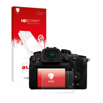 Face avant d’un emballage produit avec le logo de la marque upscreen. À côté, l’appareil Panasonic Lumix DC-GH7 est représenté