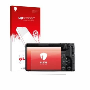 Face avant d’un emballage produit avec le logo de la marque upscreen. À côté, l’appareil Ricoh GR IV HDF 2025 est représenté a
