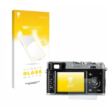 Face avant d’un emballage produit avec le logo de la marque upscreen. À côté, l’appareil Fujifilm FinePix X100 est représenté 