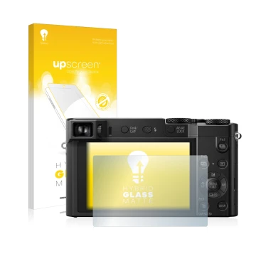 Face avant d’un emballage produit avec le logo de la marque upscreen. À côté, l’appareil Panasonic Lumix DMC-TZ101 est représe