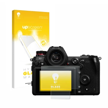 Face avant d’un emballage produit avec le logo de la marque upscreen. À côté, l’appareil Panasonic Lumix DC-S1 est représenté 