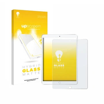 Face avant d’un emballage produit avec le logo de la marque upscreen. À côté, l’appareil Apple iPad Air 2019 (3ème Gen.) est r