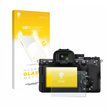 Face avant d’un emballage produit avec le logo de la marque upscreen. À côté, l’appareil Sony Alpha 7R V / a7R V est représent