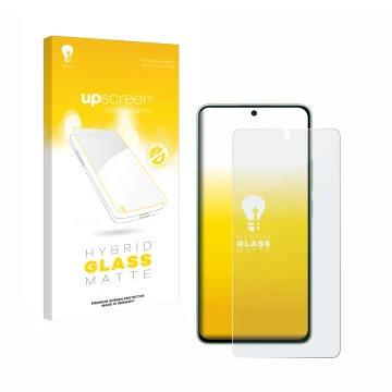Face avant d’un emballage produit avec le logo de la marque upscreen. À côté, l’appareil Xiaomi Redmi Note 13 4G est représent